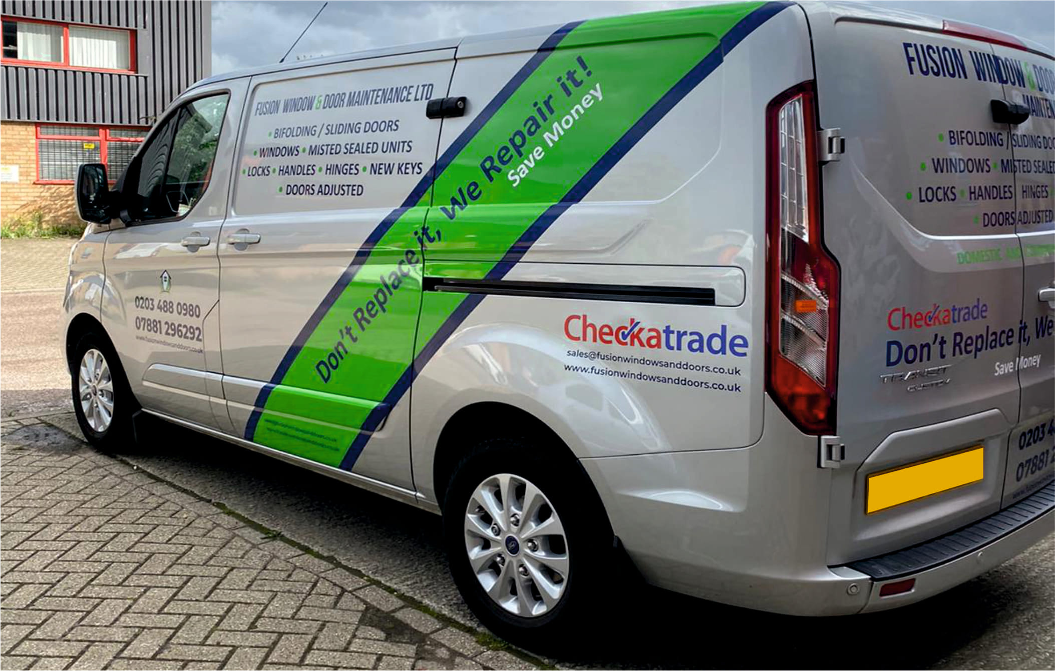 vehicle graphics service